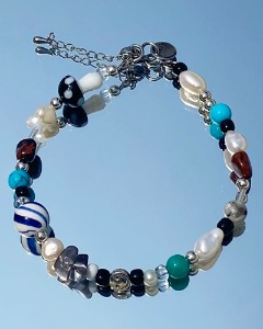 multi beads bracelet 03